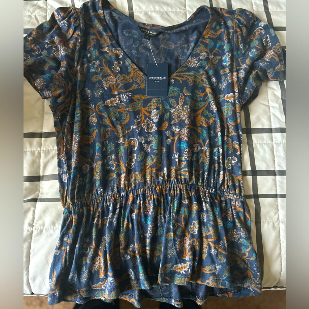 Lucky Brand Size Medium Shirt